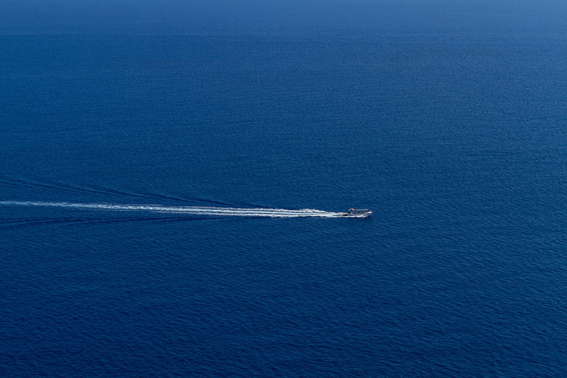 sea, 5K, water, outdoors, day, transportation, no people, blue, speed, mode of transport, on the move, sailing, wave pattern, yacht, nautical vessel, sailboat