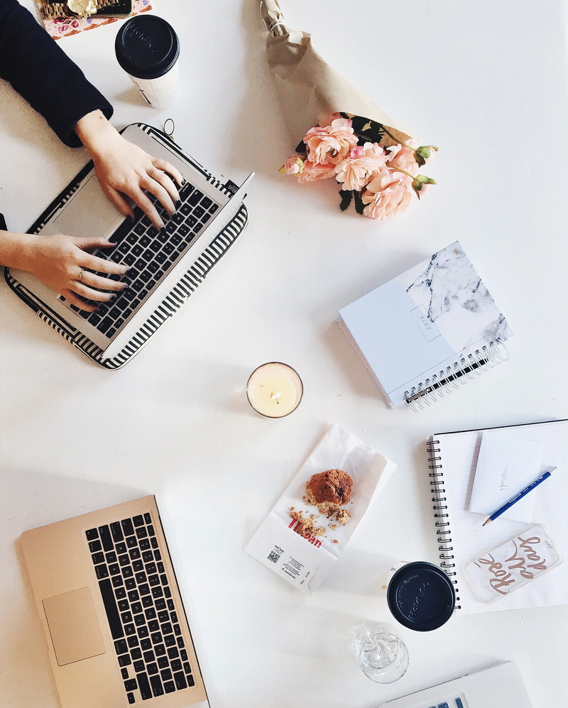 scheduling, technology, working, connection, keyboard, bouquet, food and drink, organizational, canada, typing, person, indoors, drink, goldmacbook, laptop