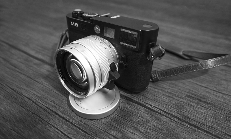 photographic equipment, digital camera, technology, 8K, camera, equipment, photographing, stripe, lens - optical instrument, leica, m8, retro, photography