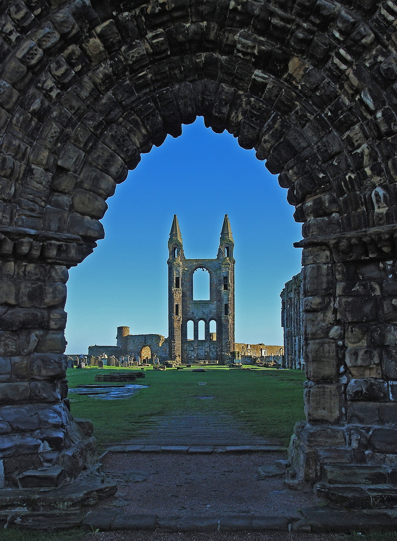 travel destinations, sky, monument, nature, fife, landscape, ruined, famous, st andrews, scotland, tourism, royal, arch, outdoors, scottish, 2K, sea, built structure