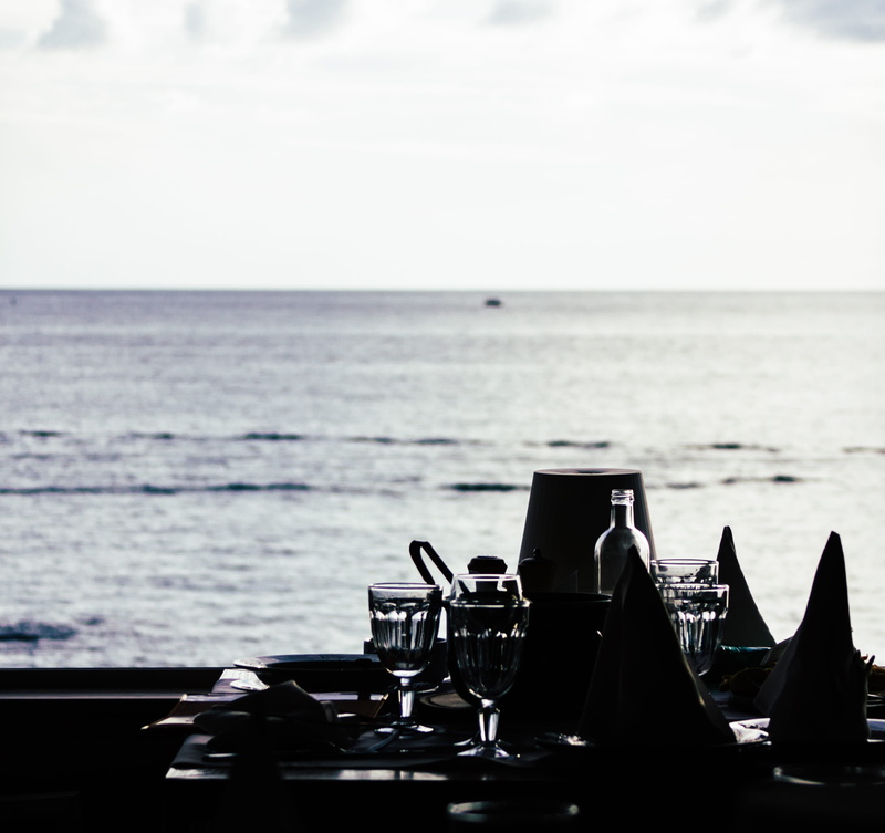 seashore, beach, sea, seascape, refreshment, drinking glass, silhouettes, blur, daylight, ocean, no people, sky, silhouette, glasses, setting, horizon