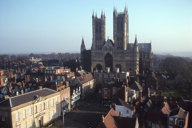 city, tourism, nature, architecture, religion, place of worship, built structure, crowd, the past, lincolnshire, cityscape, day, 4K, history, sky, building