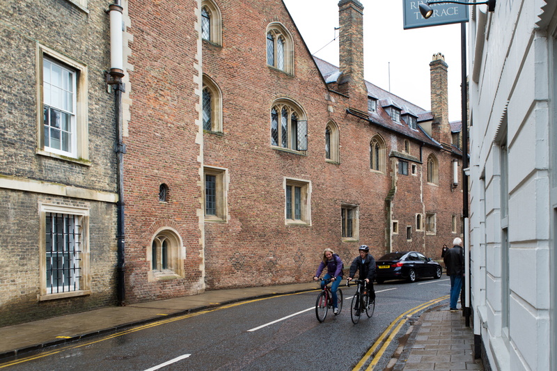 direction, building, cambridge, lifestyles, outdoors, riding, cambridgeshire, road, cyclists, the way forward, uk, 5K, historic buildings, city, street