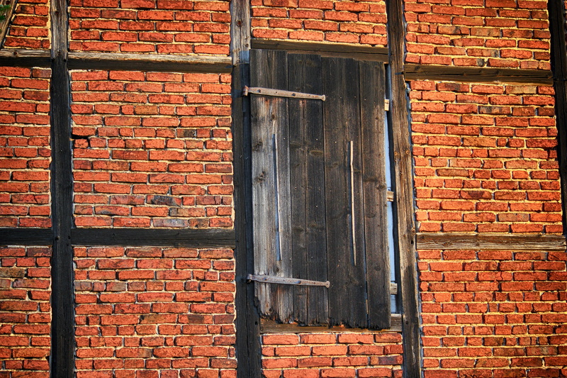 closed, old building, barn, masonry, wall, historic home, wood - material, old town, wall - building feature, truss, built structure, house facade, agriculture