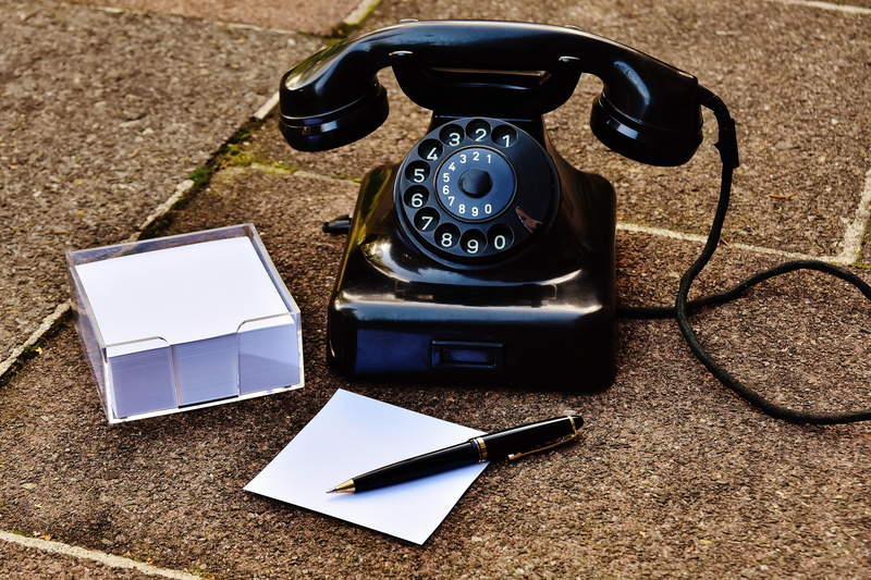 post, communication, 5K, beside, telephone, formerly, note, retro styled, nostalgia, history, generations, list, antique, connection, table, old, telephone handset