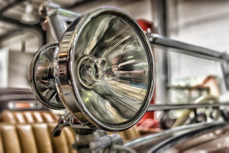 auto, antique, old, selective focus, the past, silver colored, reflection, close-up, retro styled, history, car light, alloy, transportation, light, metal