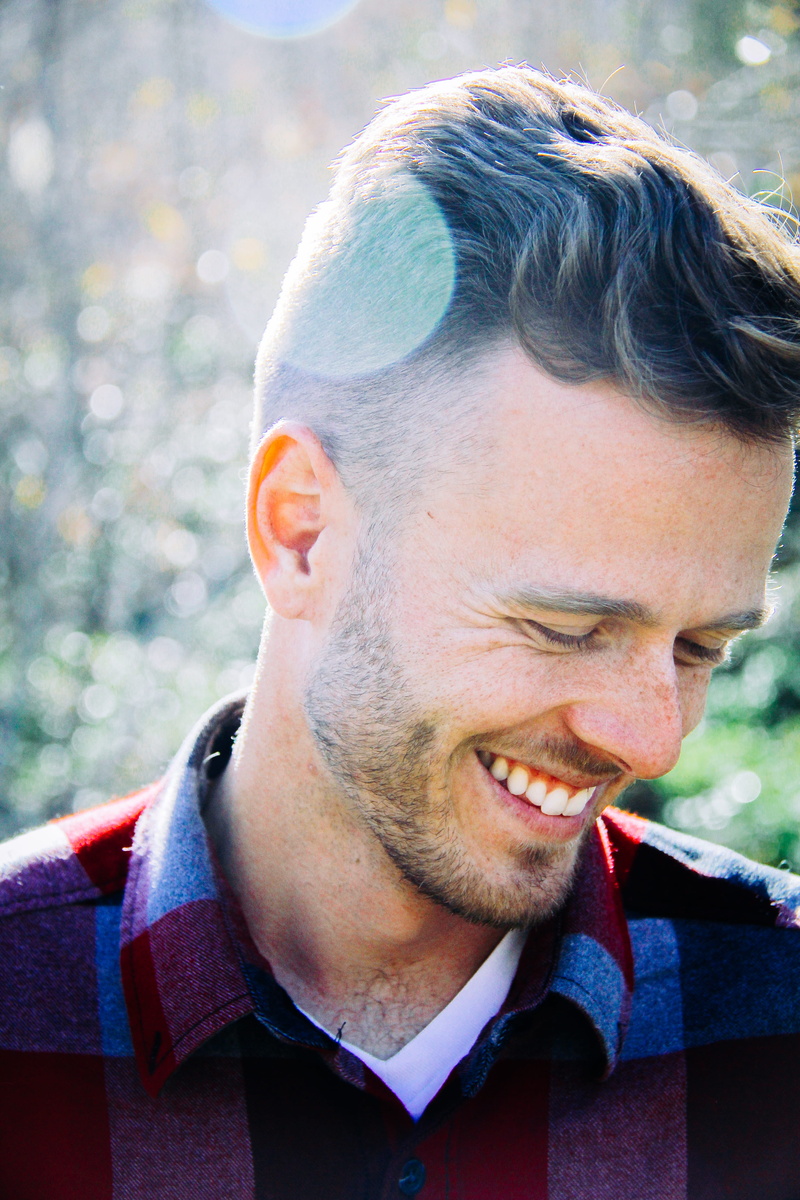 boy, day, outdoors, blurr, close-up, happy, beard, facial expression, person, photography, looking away, men, hair, scarf, 5K, depth of field, face, happiness