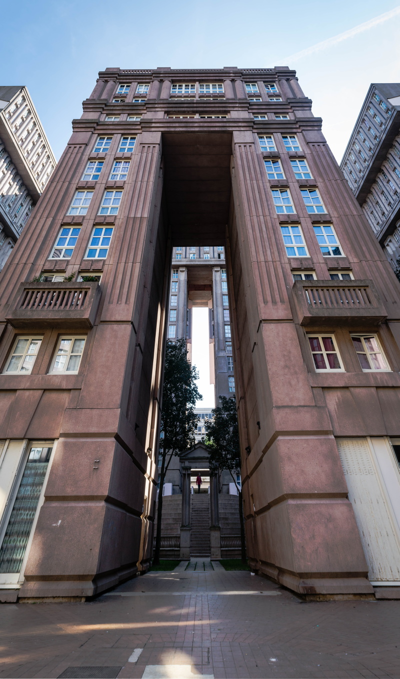 entrance, 8K, les espaces d’abraxas, architecture, nature, building, the way forward, day, direction, building exterior, noisy-le-grand, city, built structure