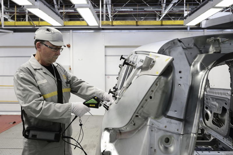 industry, espace, adult, protective workwear, renault, occupation, men, safety, indoors, skill, car, mature men, manufacturing equipment, expertise, mature adult