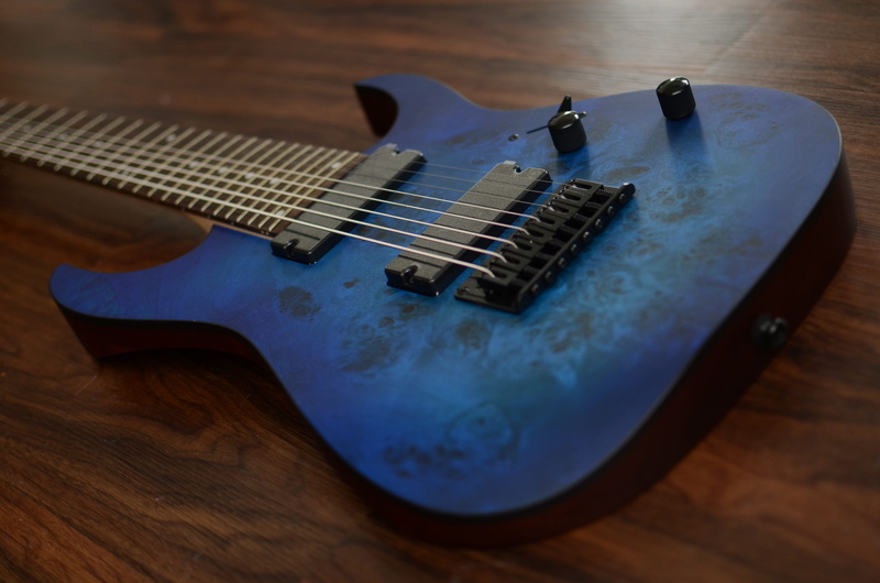 string instrument, indoors, no people, arts culture and entertainment, Guitar, music, musical instrument, acoustic guitar, string, 2K, day, musical equipment