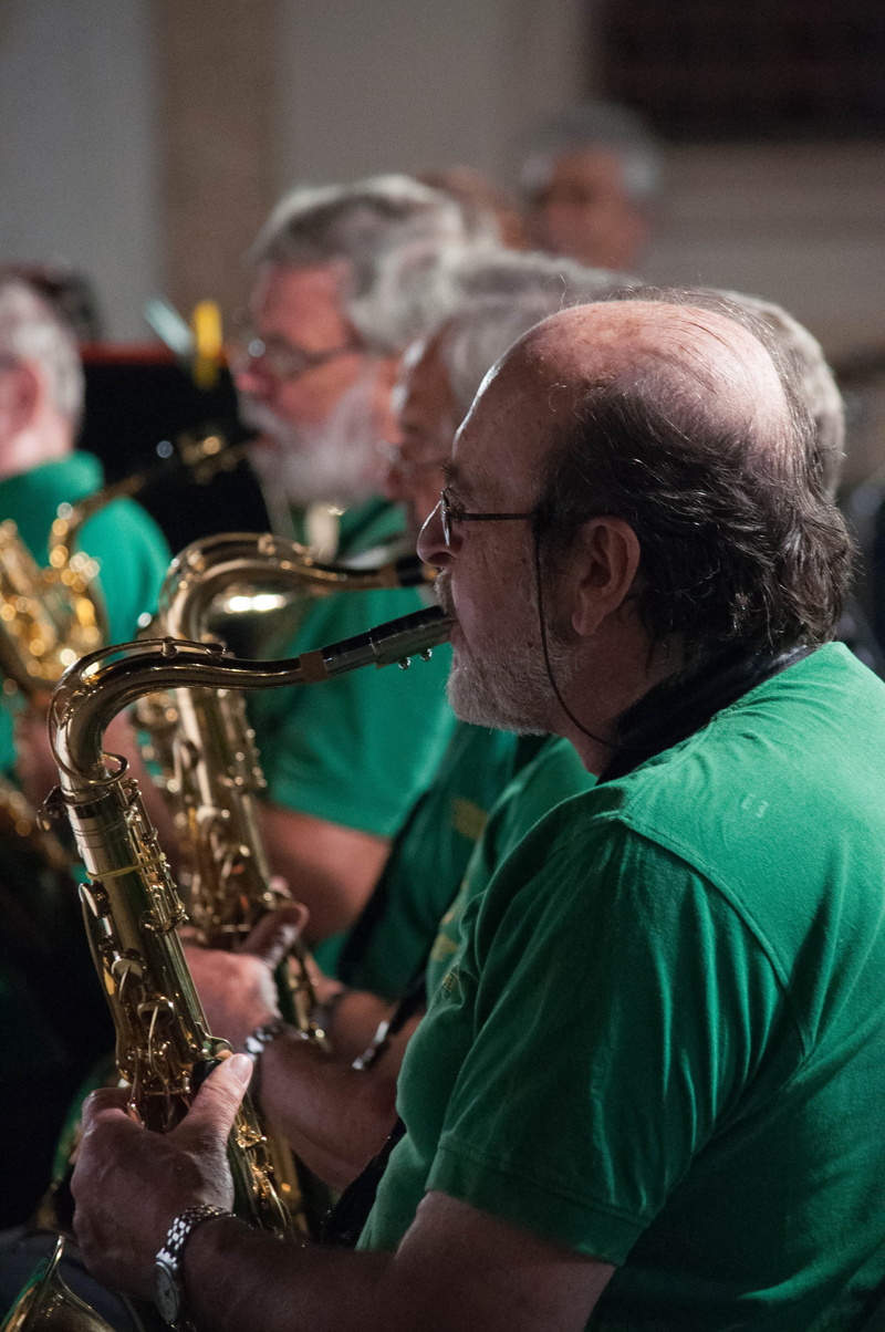 trumpet, leisure activity, sax, senior men, people, adult, playing, real people, artist, indoors, musical instrument, senior adult, mature men, music, arts culture and entertainment