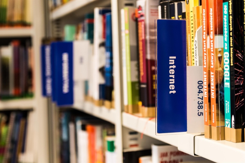rent, education, publication, book, bookstore, communication, kielce, in a row, indoors, this book is, literature, 2K, focus on foreground, bookshelf