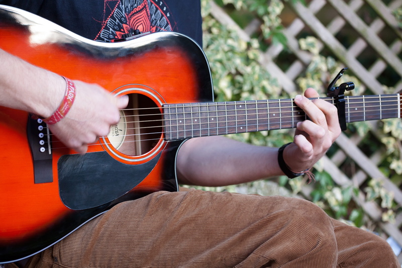 music, human Finger, musical Instrument, entertainment, handle technology, artist, human Hand, performer, performance, musical equipment, arts And Entertainment