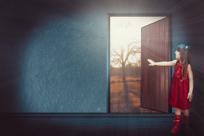sun, door, sunrise, indoors, 5K, cheerful, kid, concept, real people, while, fantasy, red, fashion, goal, females, opened, grey background, reflection