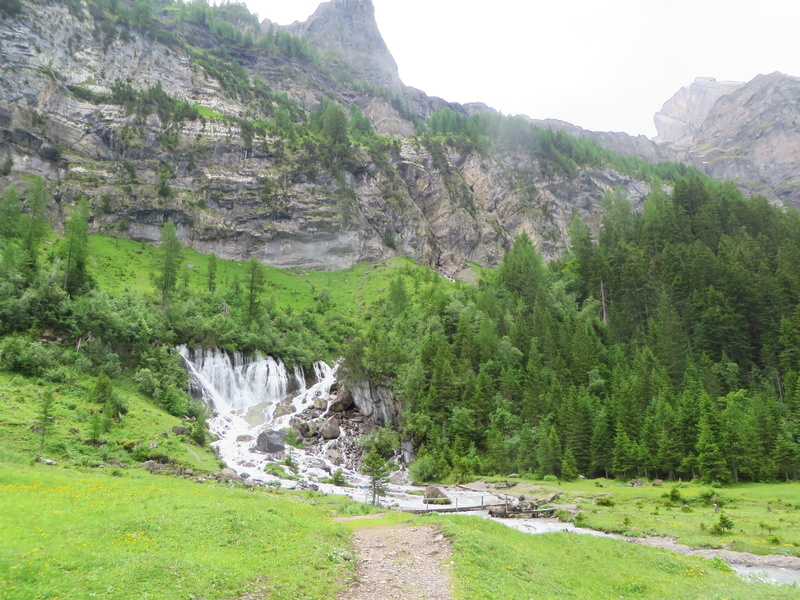 Simmen Falls, Bernese Alps, 4K, Green, water, Alps, mountains, Swiss Alps, Switzerland