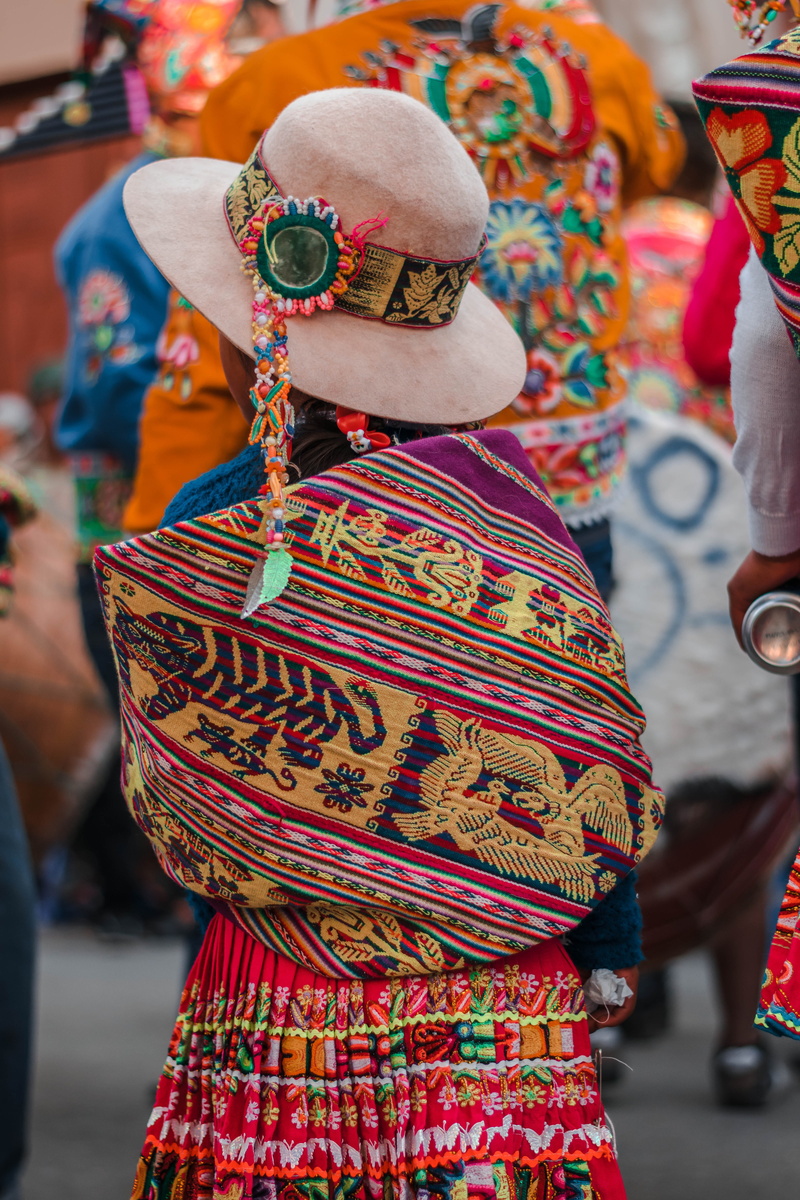 roots, market, day, festival, creativity, for sale, 5K, multi colored, culture, cochabamba, pattern, lifestyles, real people, art and craft, dance, focus on foreground