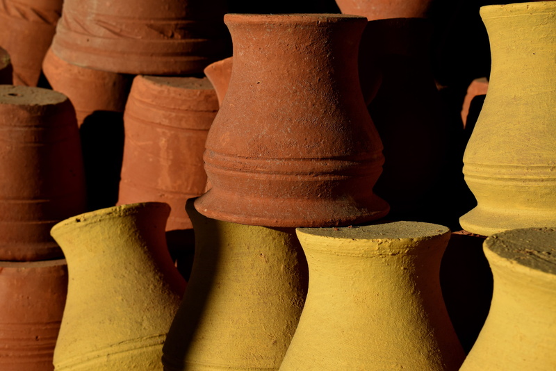brown, ceramics, large group of objects, pitcher - jug, art, pottery, side by side, texture, day, no people, close-up, artistic, craft, ceramic, yellow