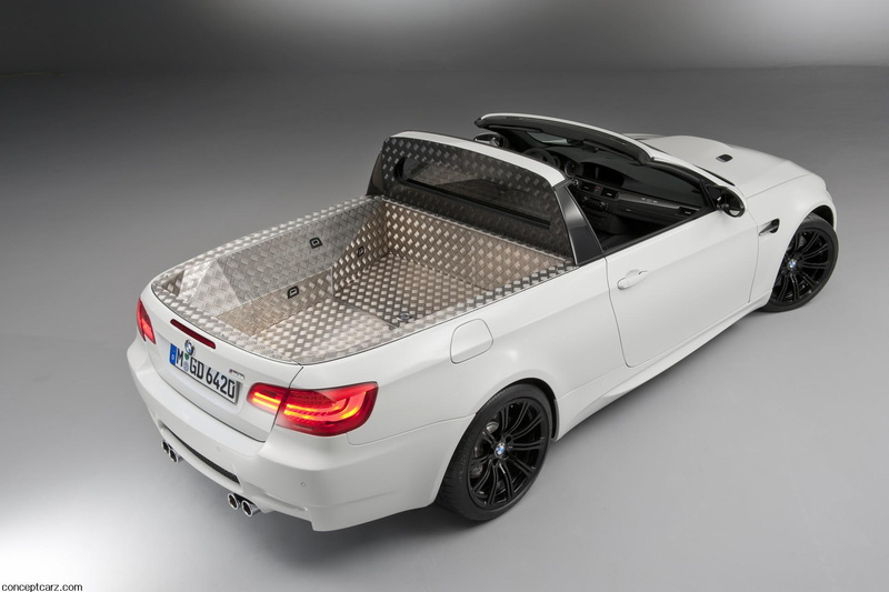 ii, pickup, racecar, single object, g, gts, car, transportation, white color, high angle view, 1080P, silver colored, sports car, land vehicle, m, studio shot