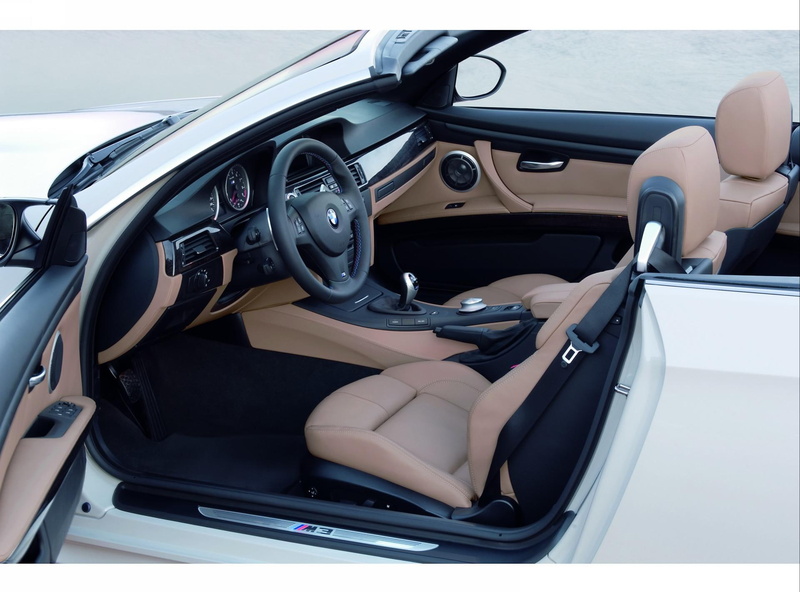 gts, 1080P, bmw, luxury, steering wheel, vehicle interior, sk, coupe, vehicle seat, indoors, transportation, mode of transportation, car, no people, dashboard