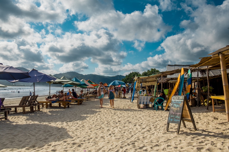 umbrella, winter, skies, sunlight, huts, water, sky, land, parasol, cloud, umbrellas, near, lombok, shade, recreational, stalls, assorted, white, sand
