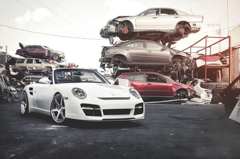 day, road, outdoors, transportation, cable, land vehicle, city, car, travel, nature, Porsche, 4K, Porsche 911, motor vehicle, incidental people, in a row