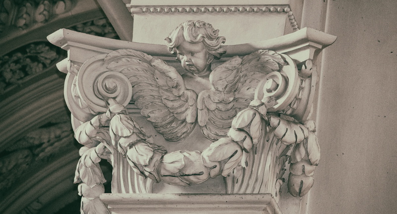 close-up, statue, outdoors, the past, sculpture, built structure, history, day, representation, cherub, craft, no people, frescoes, historically, male likeness