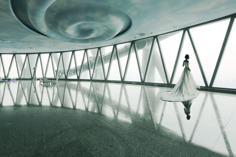 reflection, Guangzhou TV Tower, wedding dress, monochrome, girl, the bride, Windows, China, Guangzhou, Canton Tower, 1080P, Guangzhou Tower