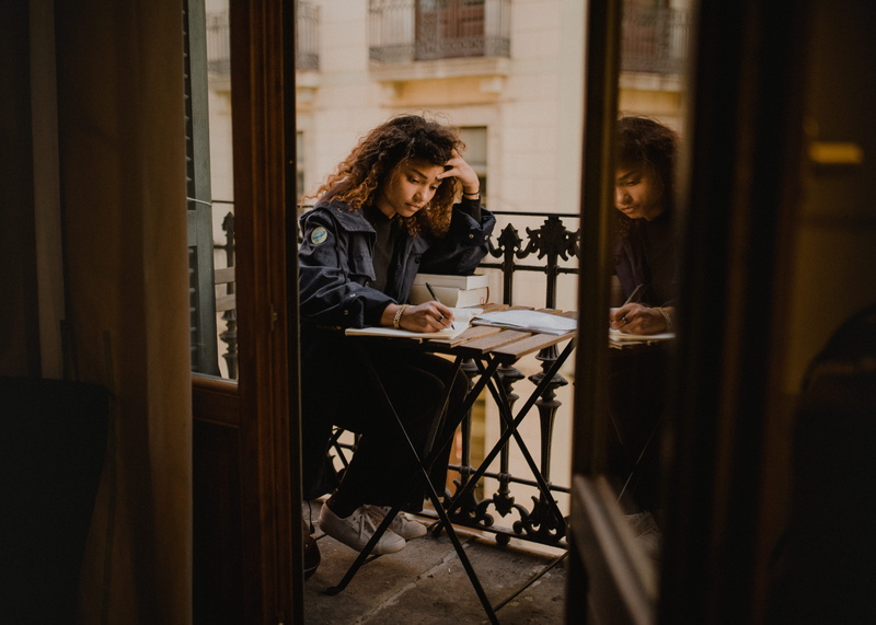 study, women, sitting, writer, wireless technology, business, people, veranda, technology, table, write, computer, daytime, young adult, lifestyles, book