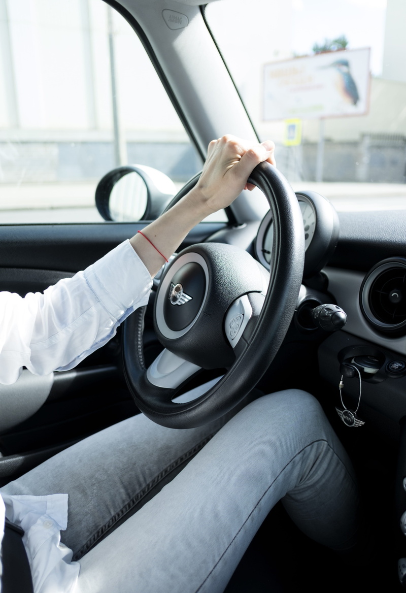 mini cooper, hands, motor vehicle, adult, cooper, Road, holding, trip, 4K, Car, day, sitting, driver, land Vehicle, driving, hand, luxury, speed, style