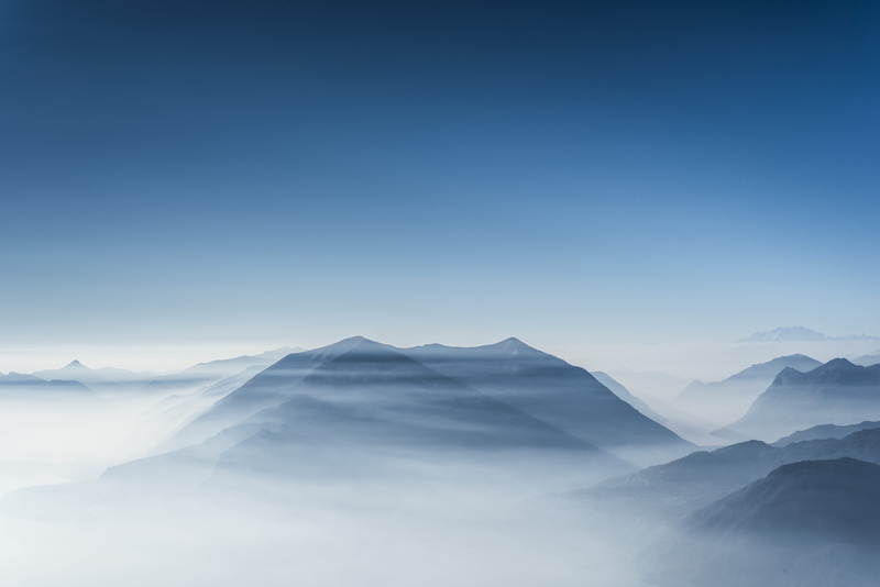 no people, turquoise, winter, ridge, beauty in nature, snow, snowcapped mountain, mountain ridge, mountain, sun, nature, mist, copy space, sunny day, tranquil scene