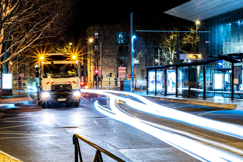 transportation, land vehicle, 5K, outdoors, building exterior, architecture, mode of transportation, road, street, speed, bus, light trail, illuminated