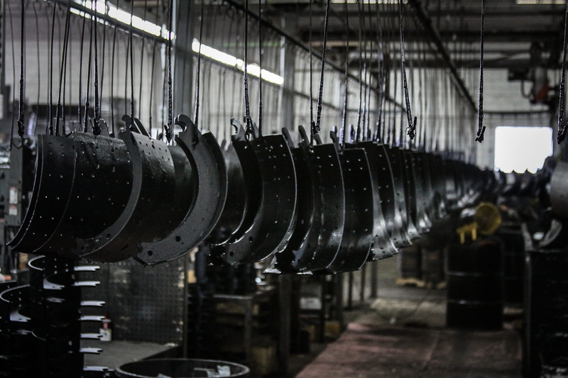 spool, in a row, brakes, loom, industrial equipment, technology, transportation, textile factory, braking, production line, focus on foreground, highway