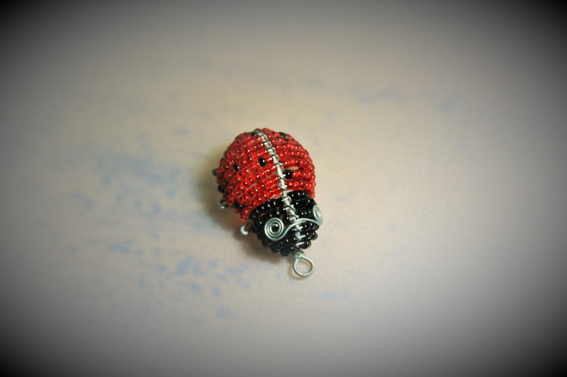 Ladybug, table, creativity, close-up, vignette, ball of wool, Beads, wool, still life, single object, Beetle, fruit, black, 4K, jewelry, ornament, studio shot