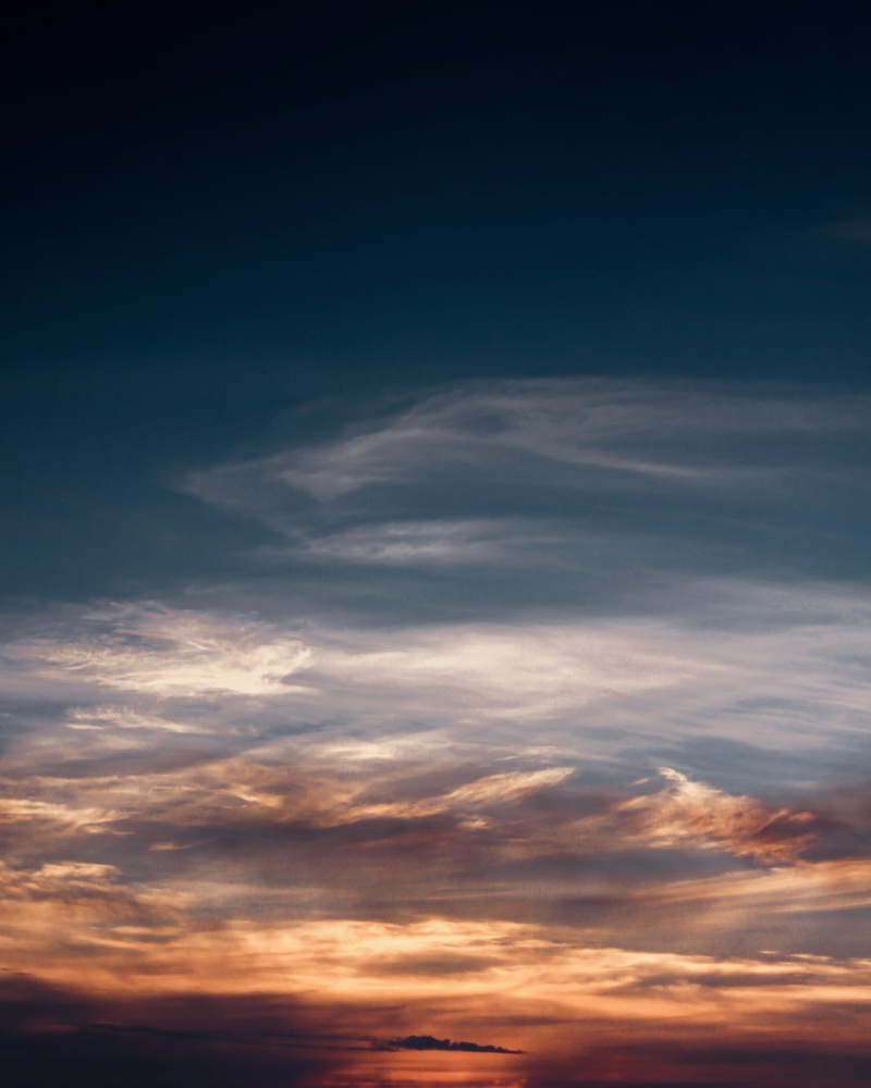 light, scenery, houe, sunlight, mountain, sky, softness, overcast, atmosphere, blue, cloudscape, flare, dramatic sky, land, dawn, sunset, red sky, cumulus