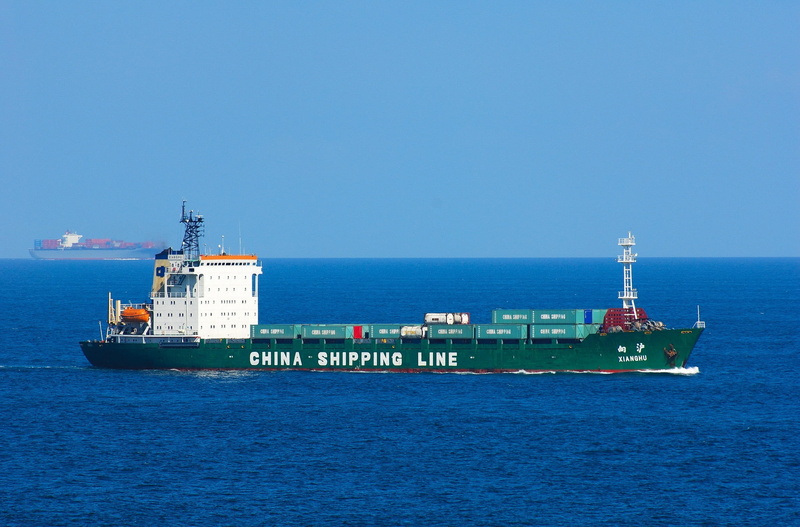 sky, anchored, copy space, fuel and power generation, sea, cargo container, no people, industry, mode of transportation, nautical vessel, water, passenger craft