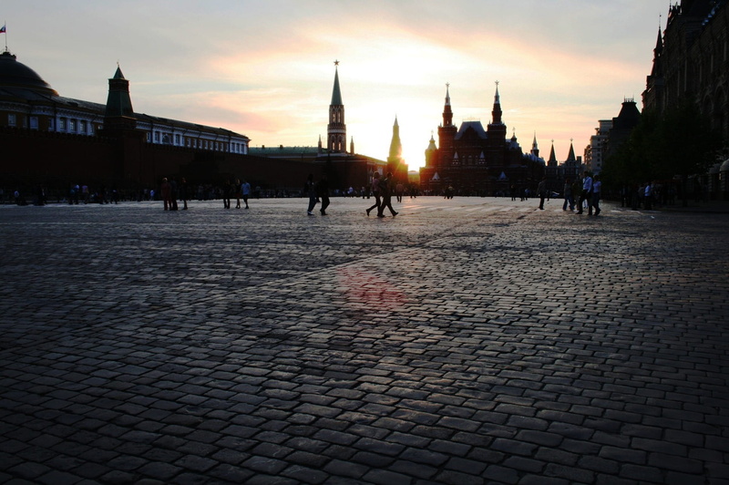 tower, Red Square, travel Destinations, bridge - Man Made Structure, outdoors, state history museum, tourism, Paving, history, incidental people, cathedral