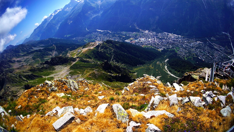rock, non-urban scene, tree, plant, day, plateau, snowcapped mountain, landscape, mountain range, outdoors, beauty in nature, mountain, conifer, aerial