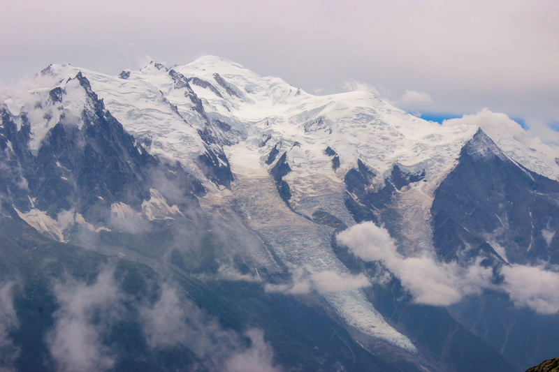photograph, cold temperature, 5K, mountain, environment, alps, non-urban scene, landscape, alpinism, cloudy, peak, mont blanc, ridge, glacier, winter