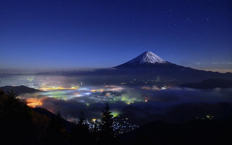 trees, Japan, 1080P, mountains, nature, cityscape, mist, landscape, lights, Mount Fuji, snowy peak, starry night