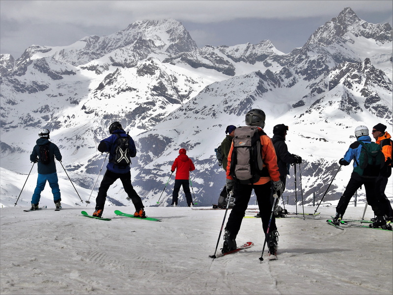 men, skiing, slope, the person, climb, gornergrat, recreation, matterhorn, fun, ski slope, sunny day, ride, travel, rest, real people, vacations, happiness