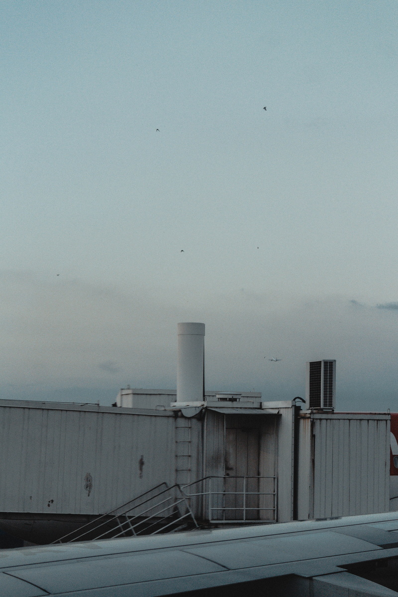 sea, built structure, fog, railing, sky, no people, airplane, outdoors, airport, architecture, aesthetic, nature, copy space, 4K, absence, dusk