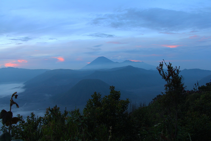 magnificent, cloud - sky, morning, scenics - nature, no people, sunrise, indonesia, sky, attraction, panoramic, nature, mountain, landscape, tree, non-urban scene
