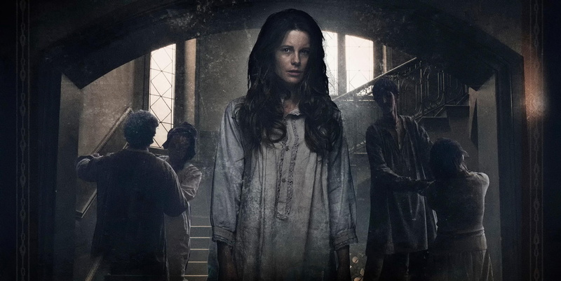 eliza, 2K, white, graves, nightwear, 2014, beckinsale, kate, long, sleeve, kate beckinsale, eliza graves