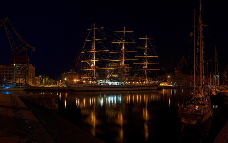 anchored, travel destinations, transportation, built structure, no people, sea, nautical vessel, marina, ship, hd, cities, outdoors, illuminated