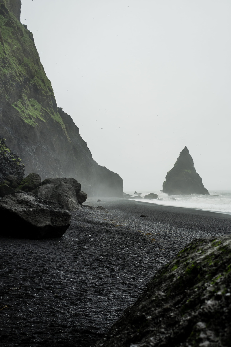 sand, cliff, sea, iceland, eroded, nature, beauty in nature, clear sky, iphone backgrounds, tranquil scene, sky, rocky coastline, coast, photo, mountain
