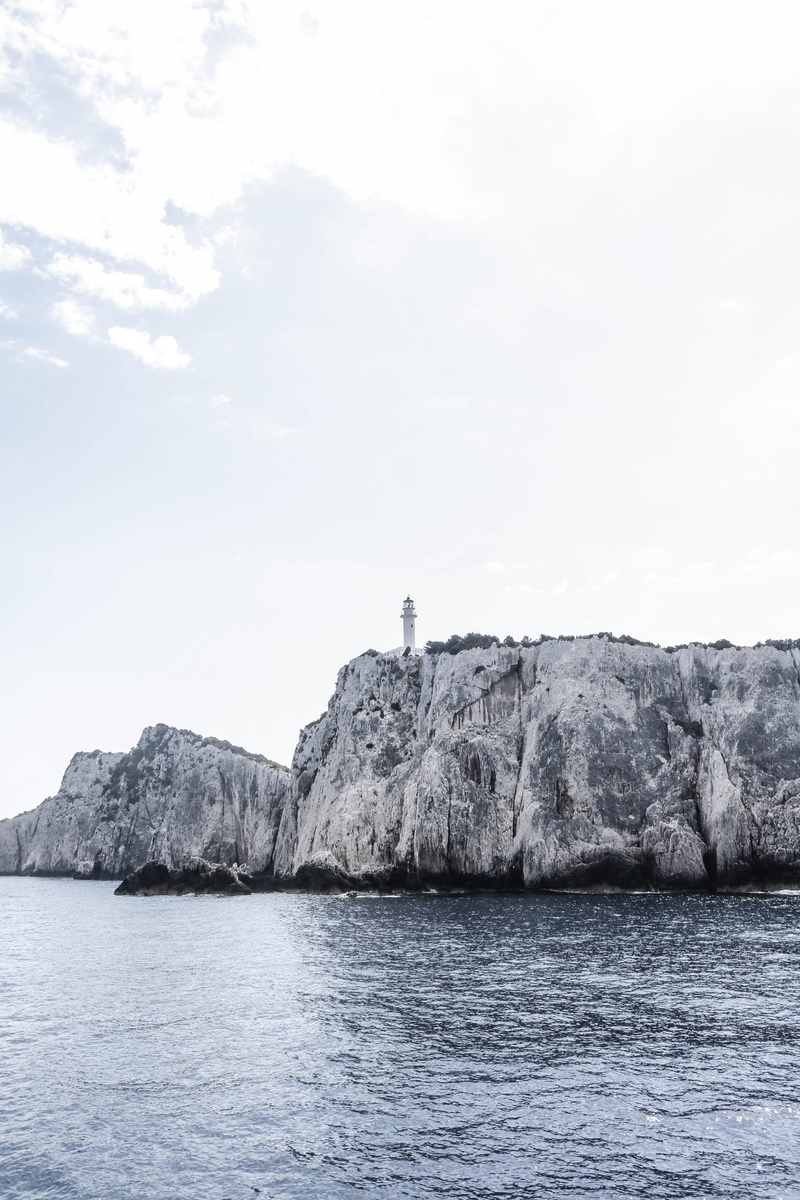 1080P, iphone, guidance, blue, architecture, grayscale, day, water, skies, tranquility, no people, body, lighthouse, sea, rock, waterfront