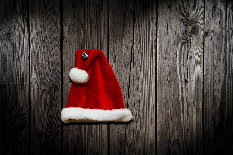 4K, close-up, santa hat, holiday, headwear, holiday - event, background, still life, snow, wintry, wood - material, top, fur hats, decoration, cold, wall - building feature