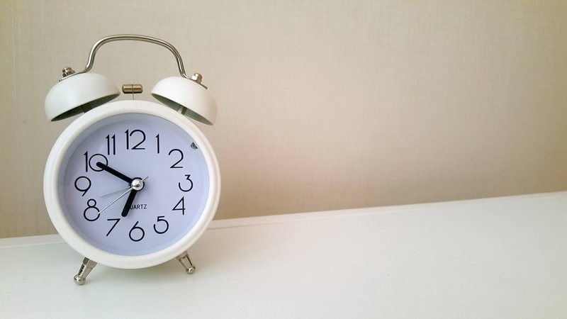 indoors, bell, desk, round, clock face, alarm, deadline, minute, bedroom, wall - building feature, morning, white color, clock, close-up, 5K, checking the time