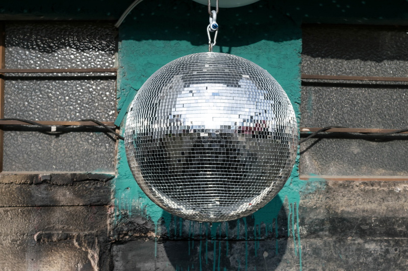reflection, nightlife, architecture, mirror ball, shiny, sparkle, party, celebrate, ball, metal, outdoors, 5K, chain, deco, disco ball, wall - building feature