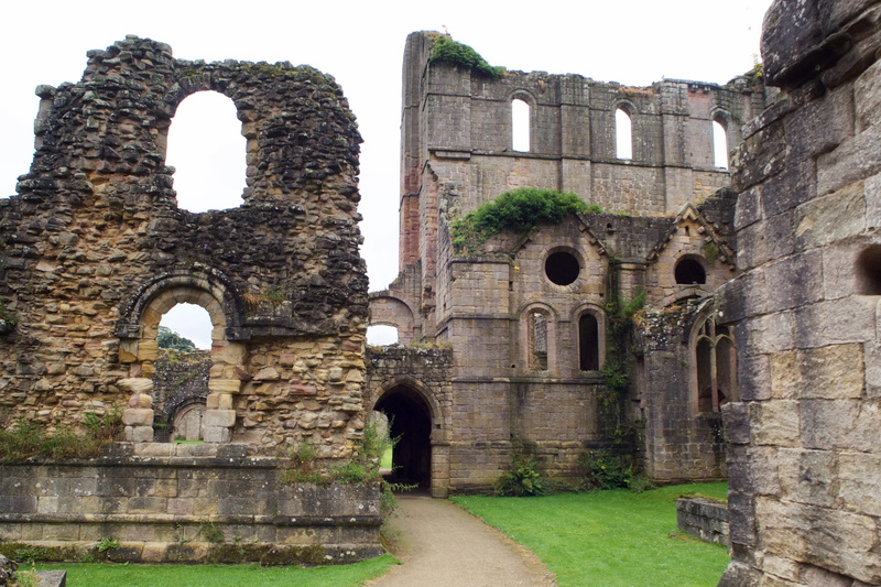 ruin, 4K, deterioration, built structure, old ruin, old, ancient, stone wall, no people, nature, outdoors, wall, arch, Fountains Abbey, ruined, history